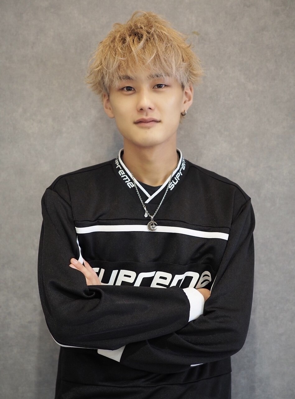 大場駿 副店長さんの写真