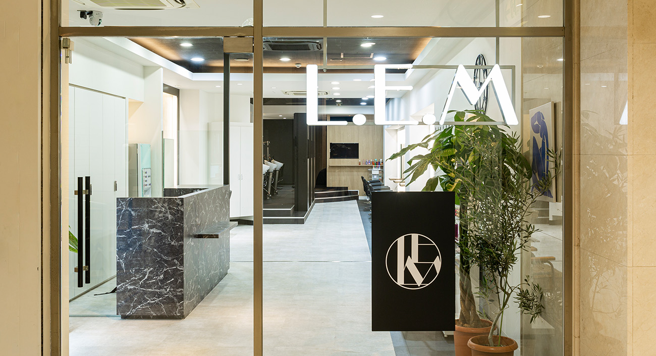 メインビジュアル1枚目